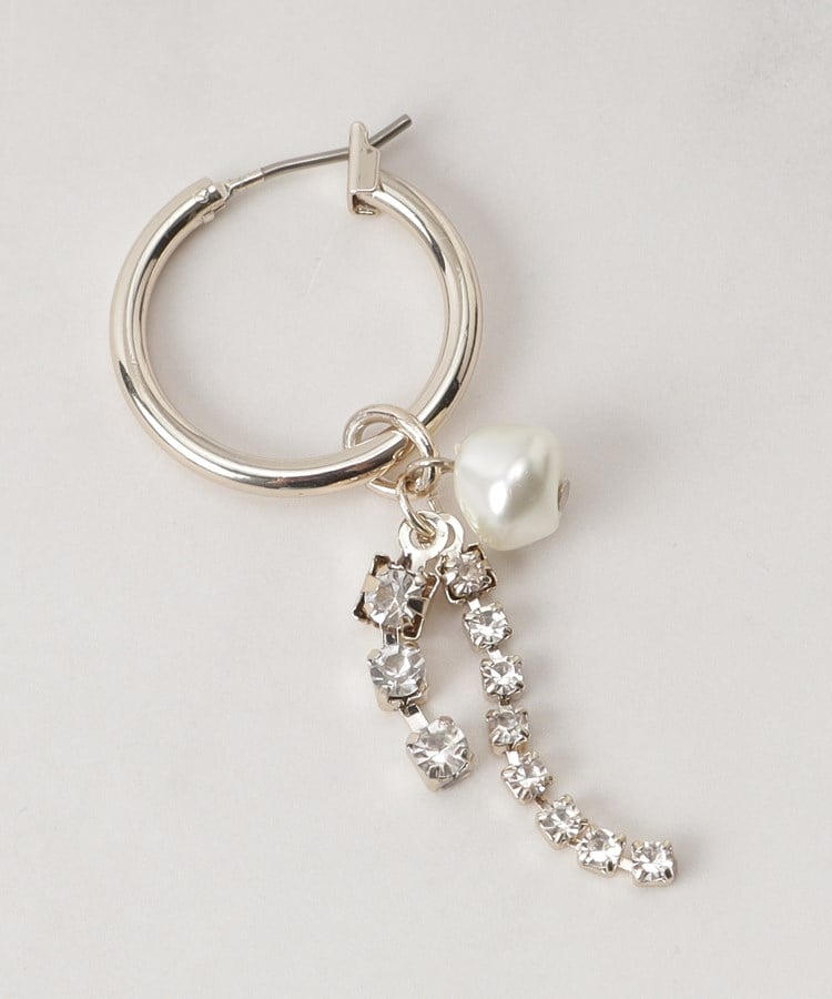 シューラルー(SHOO・LA・RUE)のダブルビジューフープピアス2