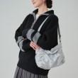 シューラルー(SHOO・LA・RUE)の【2WAY】シャイニーくしゅくしゅトートバッグ17