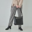 シューラルー(SHOO・LA・RUE)のツヤあり合皮ショルダーバッグ14