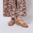 シューラルー(SHOO・LA・RUE)の【ふかふか中敷き】片手で履ける Yストラップサンダル10