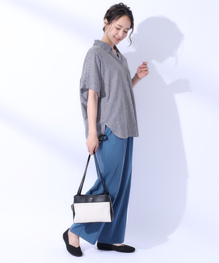 シューラルー(SHOO・LA・RUE)の素材コンビ3層ショルダーバッグ15