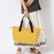 シューラルー(SHOO・LA・RUE)の【撥水】クルミボタン巾着トート20
