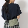 シューラルー(SHOO・LA・RUE)の【撥水】クルミボタンスクエアショルダー17