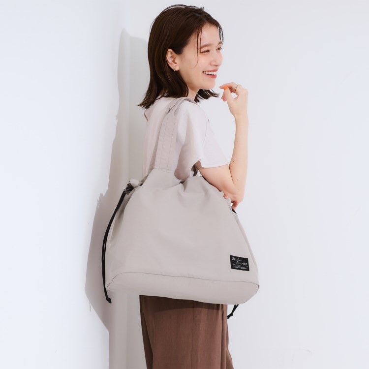 シューラルー(SHOO・LA・RUE)の【撥水】ビッグ巾着トートバッグ トートバッグ
