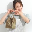 シューラルー(SHOO・LA・RUE)の【Lee別注／撥水】巾着ショルダーバッグ モカブラウン(842)