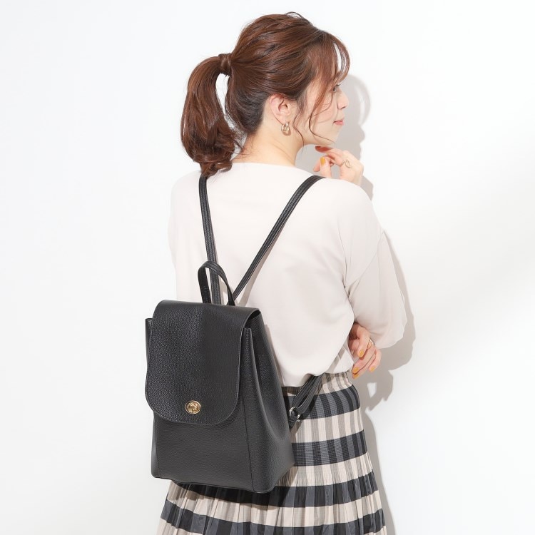 シューラルー(SHOO・LA・RUE)の【軽量】ふわっと軽いリュック リュック