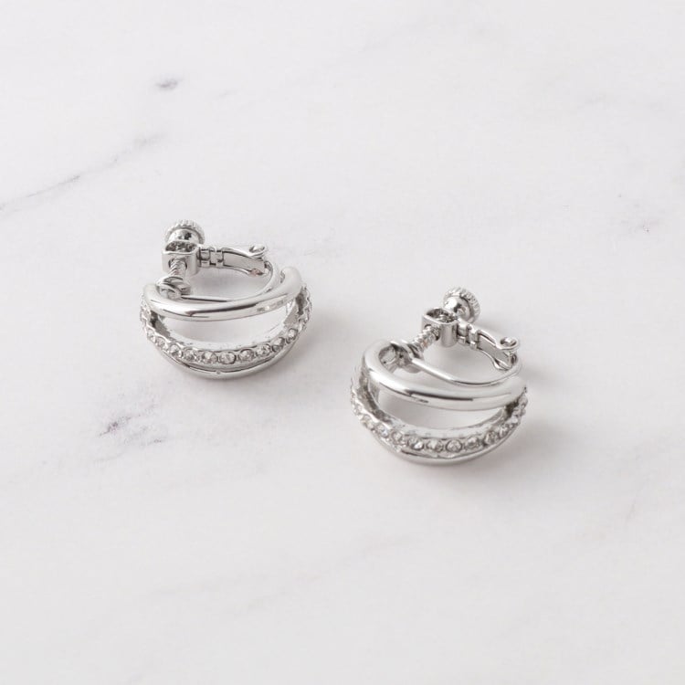 シューラルー(SHOO・LA・RUE)の【セレモニー】ビジューレーンハーフループイヤーアクセ ピアス