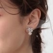 シューラルー(SHOO・LA・RUE)の【痛くなりにくい】ビジューフラワーイヤリング4