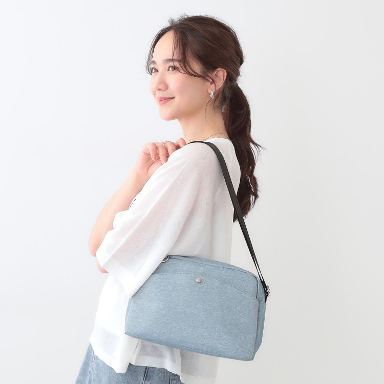 シューラルー(SHOO・LA・RUE)の【撥水】フロントポケットショルダーバッグ ショルダーバッグ
