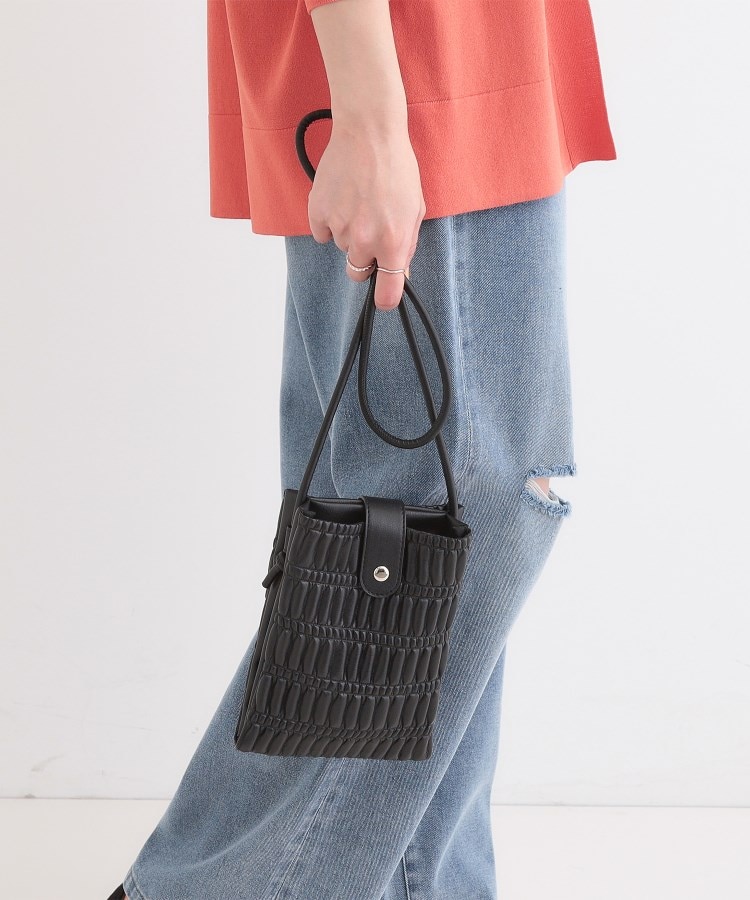 シューラルー(SHOO・LA・RUE)のプリーツミニショルダーバッグ5