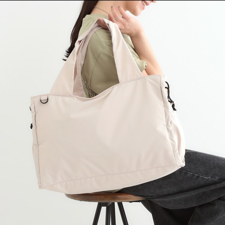 シューラルー(SHOO・LA・RUE)の【撥水】サイドドロストトートバッグ トートバッグ