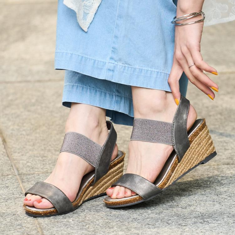シューラルー(SHOO・LA・RUE)の片手ではけるサンダル シューダル 25SS サンダル・ミュール