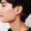 オペークドットクリップ(OPAQUE.CLIP)のスネークビジューロングピアス5
