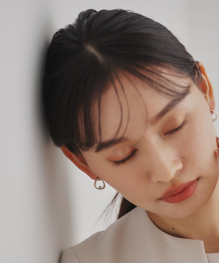 オペークドットクリップ(OPAQUE.CLIP)のビジュー×メタルピアス5