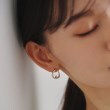 オペークドットクリップ(OPAQUE.CLIP)のビジュー×メタルピアス4