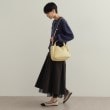 オペークドットクリップ(OPAQUE.CLIP)の【軽量／2WAY】シュリンク合皮ラウンドフォルムミドルトートバッグ6
