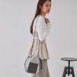 オペークドットクリップ(OPAQUE.CLIP)の【長さ調整可能】巾着ドロストーリングミニショルダーバッグ チャコールグレー(114)