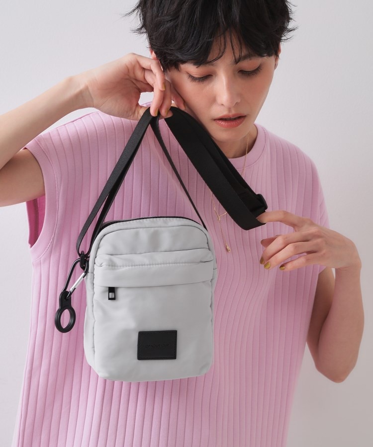 ペットボトルショルダー付き】軽量ミニショルダーバッグ ペットボトルショルダー付き】軽量ミニショルダーバッグ