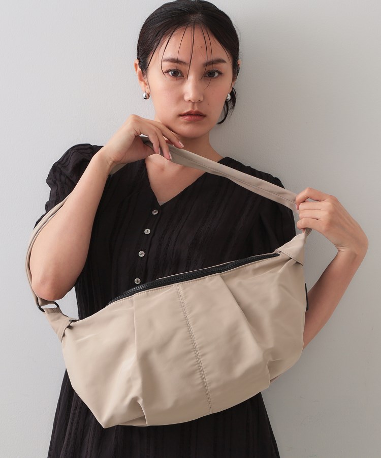 2WAY】タックデザインミドルショルダーバッグ(ショルダーバッグ 2WAY】タックデザインミドルショルダーバッグ(ショルダーバッグ