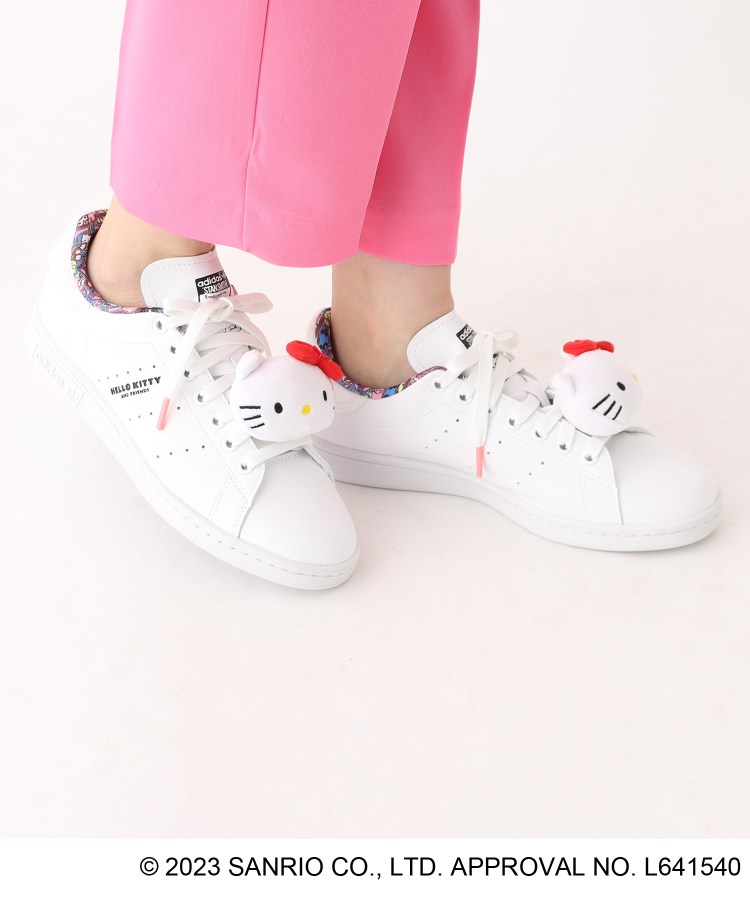 adidas】 adidas × HELLO KITTY AND FRIENDS STAN SMITH（スニーカー