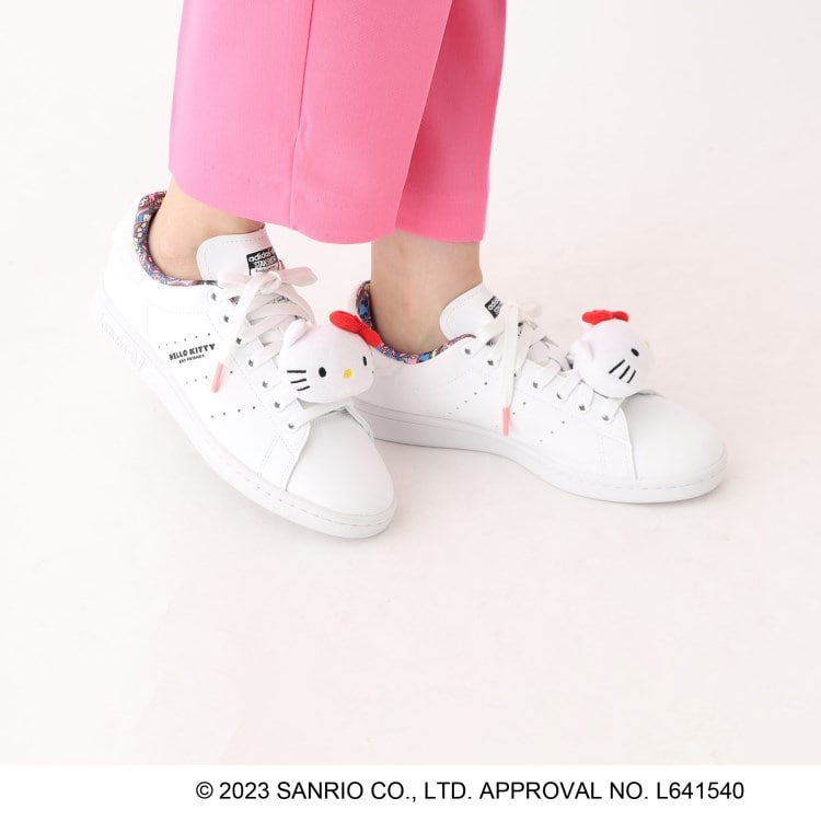 adidas】 adidas × HELLO KITTY AND FRIENDS STAN SMITH（スニーカー