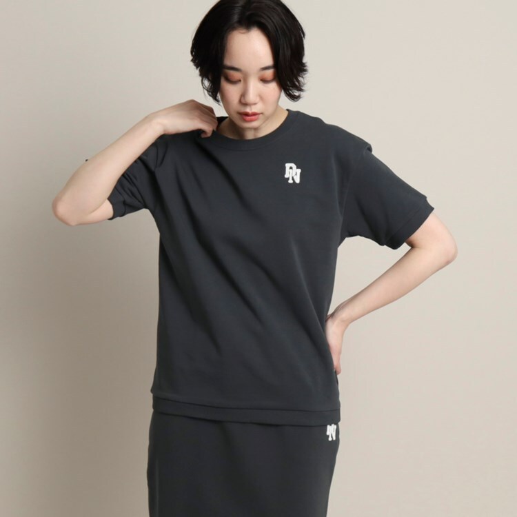 デッサン(レディース)(Dessin(Ladies))の【洗える】ミニ裏毛 刺繍ロゴ入りカットソー<XS~L> Ｔシャツ