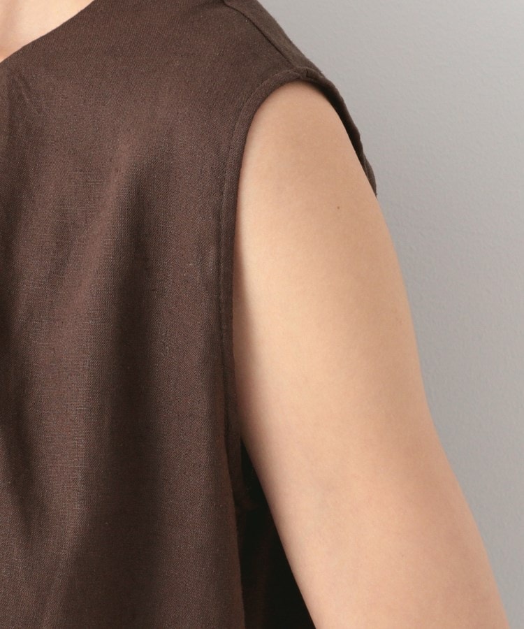 デッサン(レディース)(Dessin(Ladies))のフロントタックノースリーブブラウス18