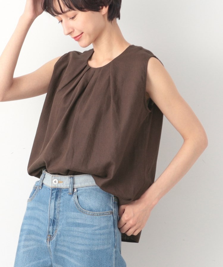 デッサン(レディース)(Dessin(Ladies))のフロントタックノースリーブブラウス ブラウン(044)