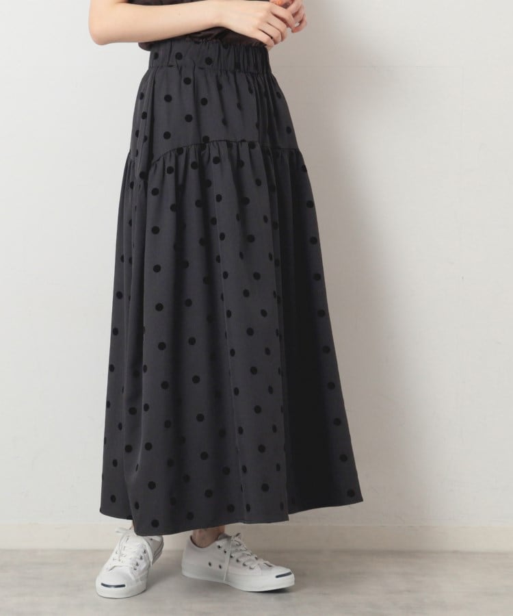 デッサン(レディース)(Dessin(Ladies))の【ウエストゴム・洗える】フロッキードットティアードスカート ブラック(119)