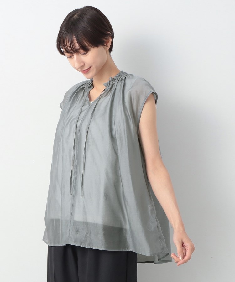 デッサン(レディース)(Dessin(Ladies))の【洗える】フリルネックブラウス9
