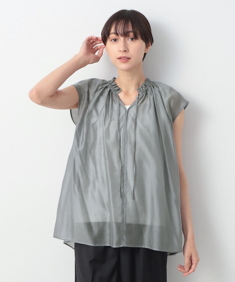デッサン(レディース)(Dessin(Ladies))の【洗える】フリルネックブラウス グレー(012)