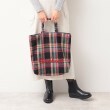 デッサン(レディース)(Dessin(Ladies))の【軽量・2WAY・A4サイズ可】刺繍チェックトート レッド(263)