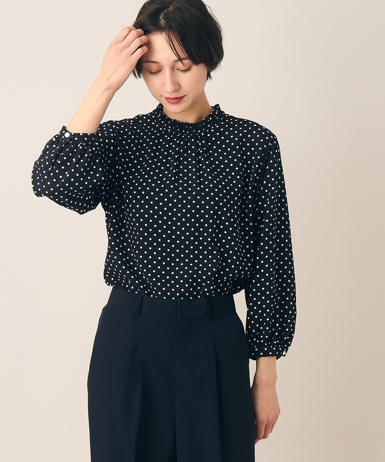 洗える】ドット柄 フリルネックブラウス(XS~L)(シャツ 洗える】ドット柄 フリルネックブラウス(XS~L)(シャツ