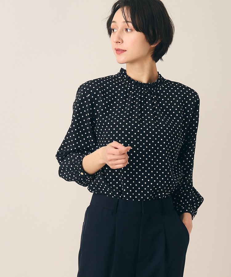 洗える】ドット柄 フリルネックブラウス(XS~L)(シャツ 洗える】ドット柄 フリルネックブラウス(XS~L)(シャツ