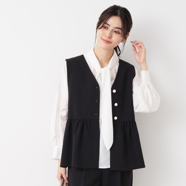 デッサン(レディース)(Dessin(Ladies))の【入卒/セレモニー/セットアップ可能/洗える】パール調ボタン付きペプラムジレ ベスト