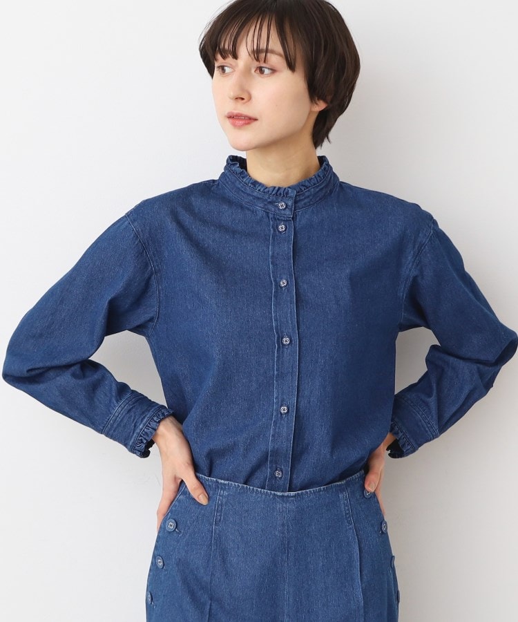 洗える】フリルネックデニムシャツ(シャツ・ブラウス 洗える】フリルネックデニムシャツ(シャツ・ブラウス