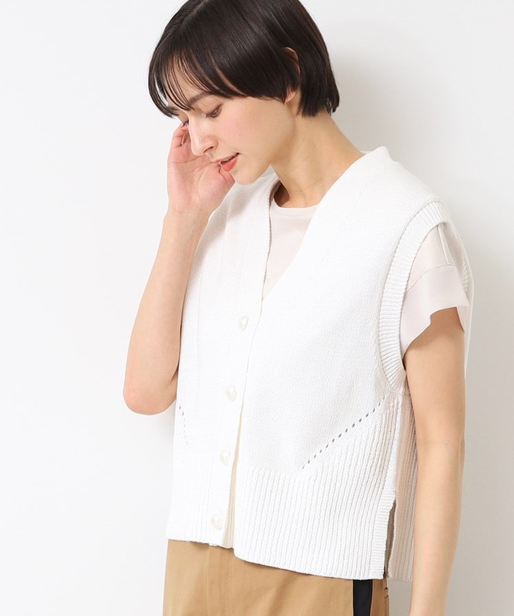 デッサン(レディース)(Dessin(Ladies))の【洗える】パール調ボタン付きニットジレ5