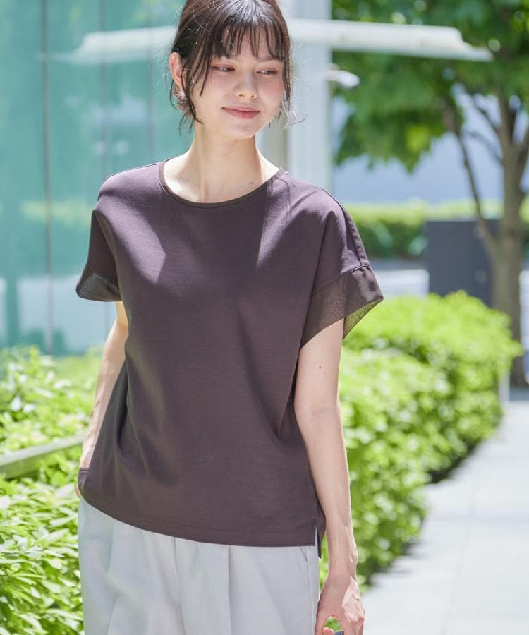 デッサン(レディース)(Dessin(Ladies))の【シリーズ累計8万枚！選べる5サイズ/6色展開/洗える】美光沢カットソー【オンにもオフにもちょうどいい】25