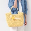 デッサン(レディース)(Dessin(Ladies))の【軽量・A4収納可】ポンポンチャームペーパーロゴトートバッグ イエロー(531)