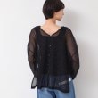 デッサン(レディース)(Dessin(Ladies))の【前後2WAY・洗える】ラメ入りオーバーサイズメッシュブラウス9