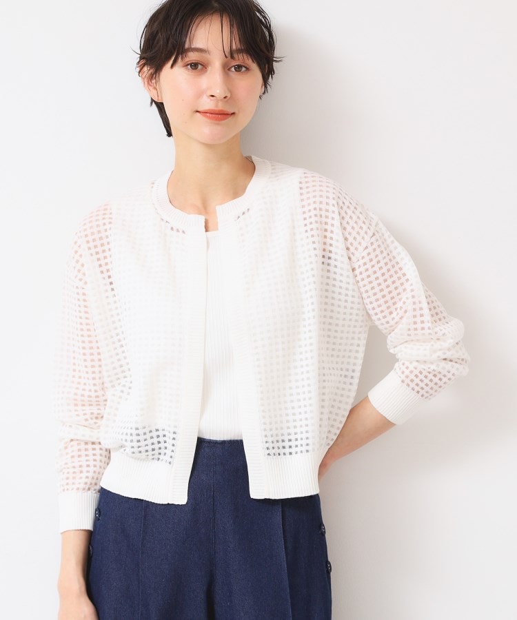 デッサン(レディース)(Dessin(Ladies))の【洗える】チェック柄シアークルーネックカーディガン2