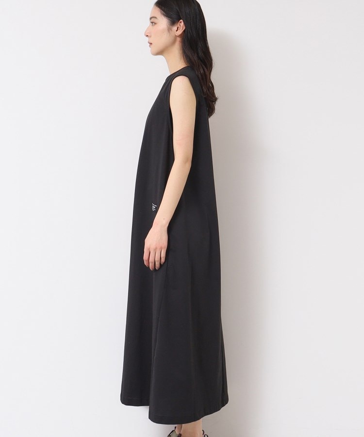 デッサン(レディース)(Dessin(Ladies))の【UV・洗える】後ろジップノースリーブワンピース10