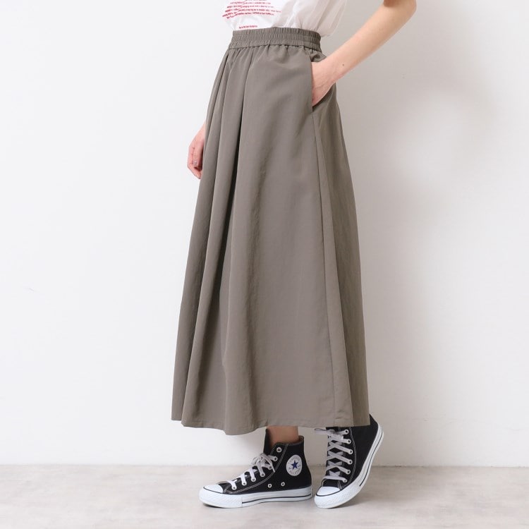デッサン(レディース)(Dessin(Ladies))の【ウエストゴム・洗える】ナイロンフレアスカート マキシ・ロングスカート