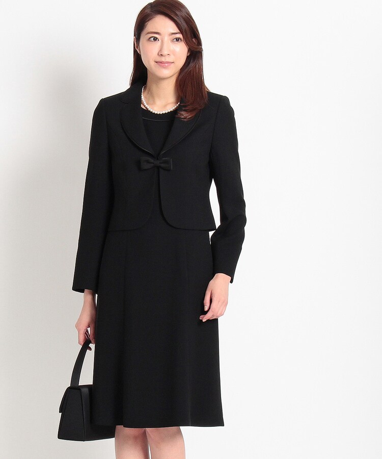 ＜WORLD＞ WORLD FORMAL SELECTION(ワールド フォーマル セレクション) 【礼服・喪服・ブラックフォーマル】SOIR BENIR サテン使いラウンドアンサンブル画像