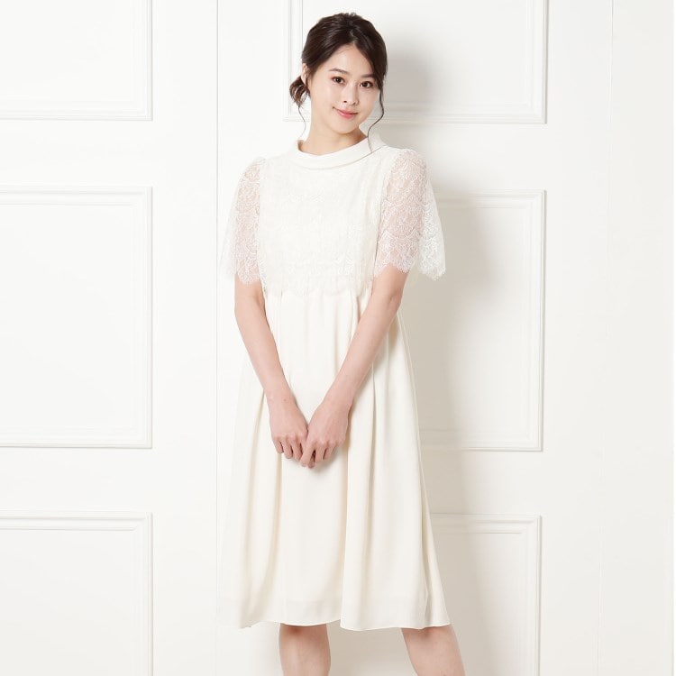 トウキョウソワール(東京ソワール)のEMOTIONALL DRESSES ロールネックワンピースドレス ミドルワンピース