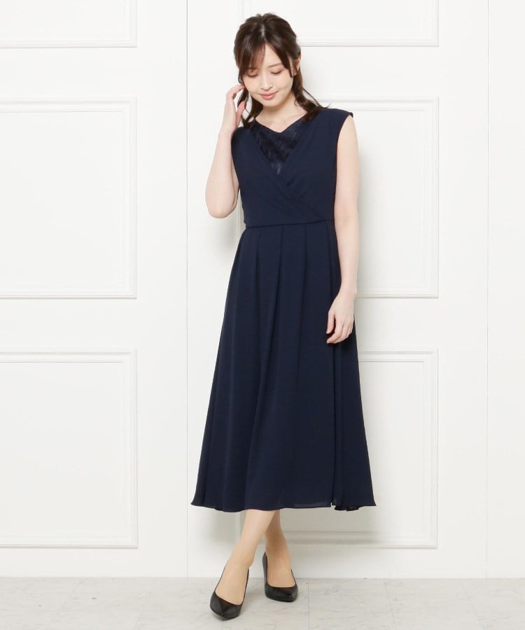 トウキョウソワール(東京ソワール)のEMOTIONAL DRESSES フレアドレスワンピース ネイビー(093)