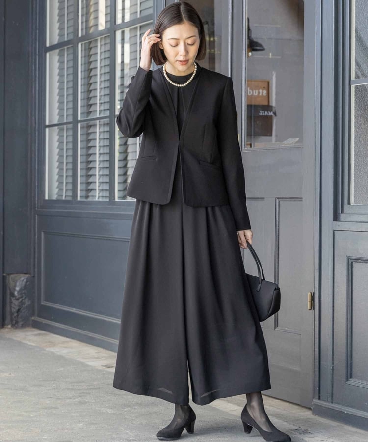 INDIVI Vネックジャケット&オールインワン 【喪服・礼服 INDIVI Vネックジャケット&オールインワン 【喪服・礼服