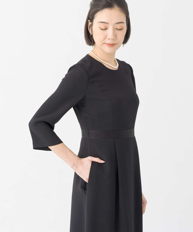 INDIVI ウォッシャブル グログラン切り替えワンピース 【喪服