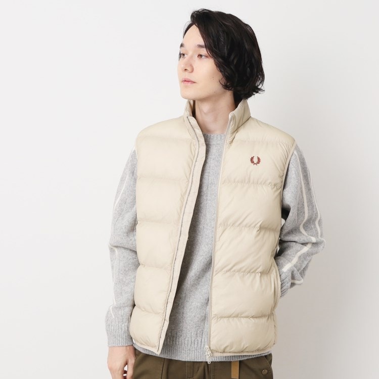 ◇FRED PERRY（フレッドペリー） ベストジャケット（中綿ベスト