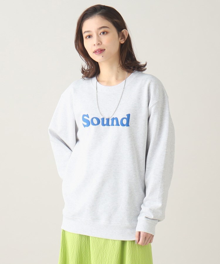 アンタイトル(UNTITLED)の【FLAVOR TEE】別注 SOUNDロゴスウェット ライトグレー(011)